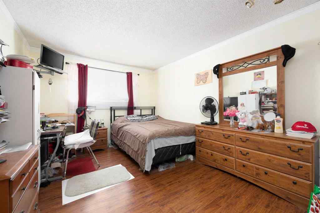 MLS® A2234281 - 109 Hillcrest Drive  in Thickwood Fort McMurray, Residential