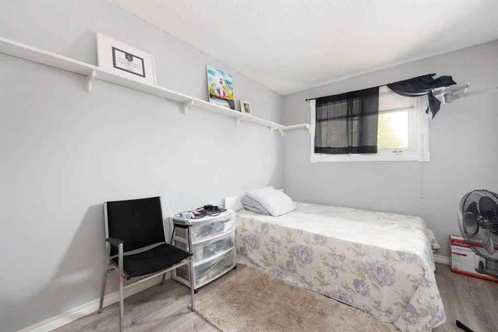 MLS® A2234281 - 109 Hillcrest Drive  in Thickwood Fort McMurray, Residential