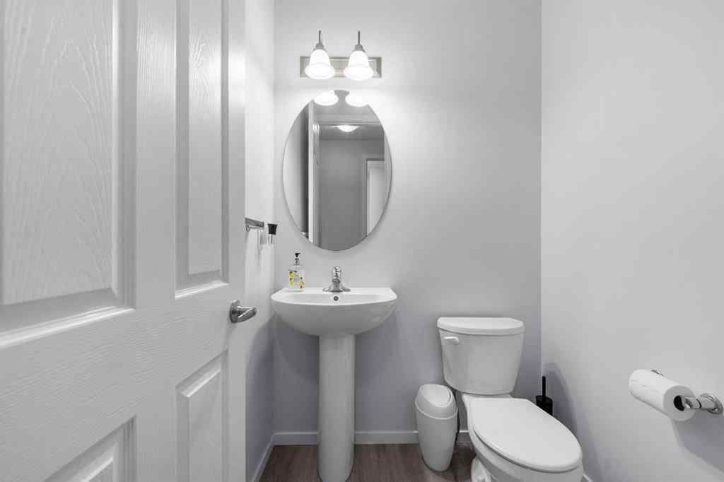 MLS® A2234288 - 281 Yorkville Road SW in Yorkville Calgary, Residential