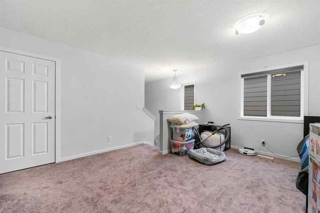 MLS® A2234288 - 281 Yorkville Road SW in Yorkville Calgary, Residential