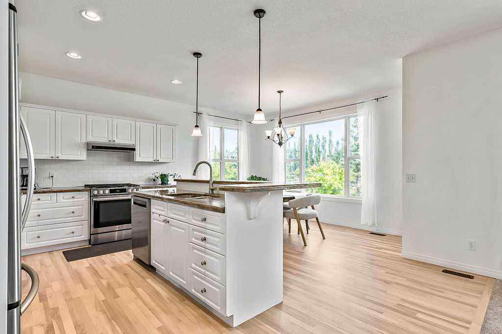 MLS® A2234292 - 3 Winters Way  in Air Ranch Okotoks, Residential