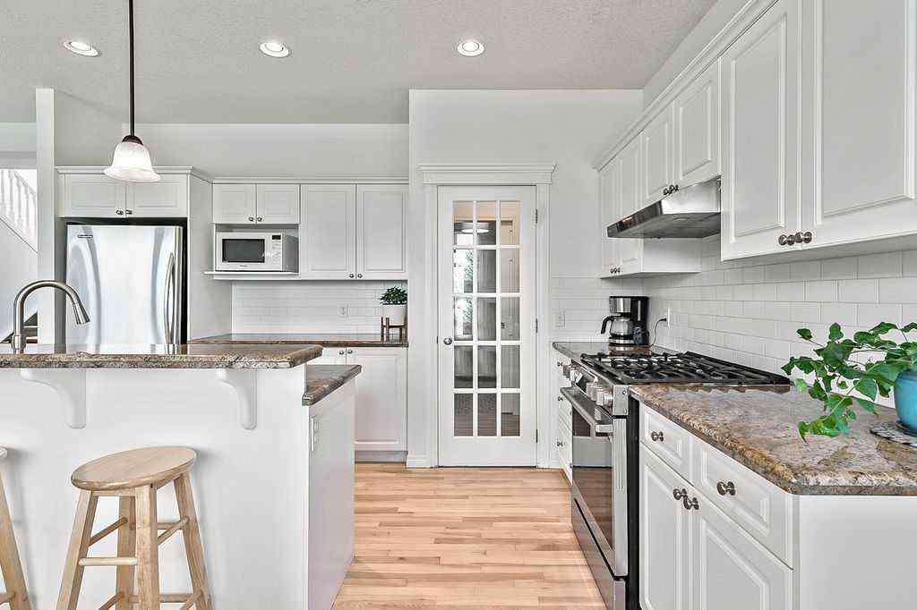 MLS® A2234292 - 3 Winters Way  in Air Ranch Okotoks, Residential