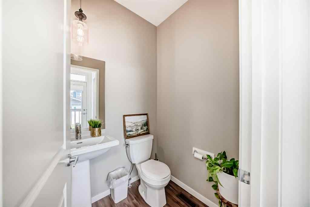 MLS® A2234300 - 59 Wolf Hollow Way SE in Wolf Willow Calgary, Residential