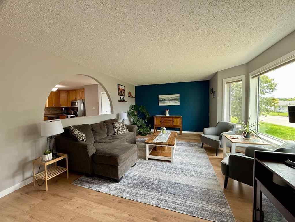 MLS® A2234333 - 5144 56 Avenue  in Edgerton Edgerton, Residential