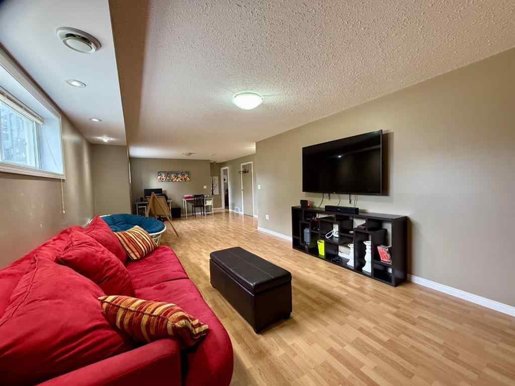 MLS® A2234333 - 5144 56 Avenue  in Edgerton Edgerton, Residential