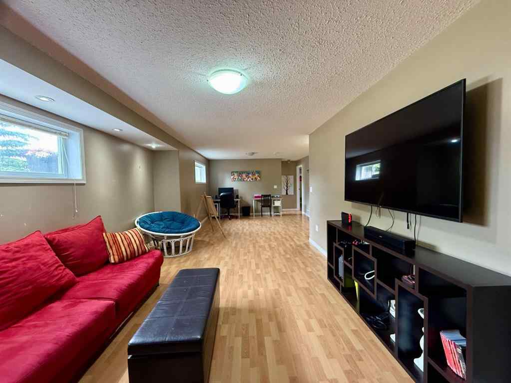 MLS® A2234333 - 5144 56 Avenue  in Edgerton Edgerton, Residential
