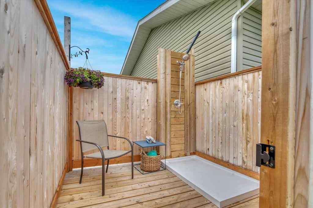 MLS® A2234336 - 263042 Highway 564   in NONE Rural Wheatland County, Residential