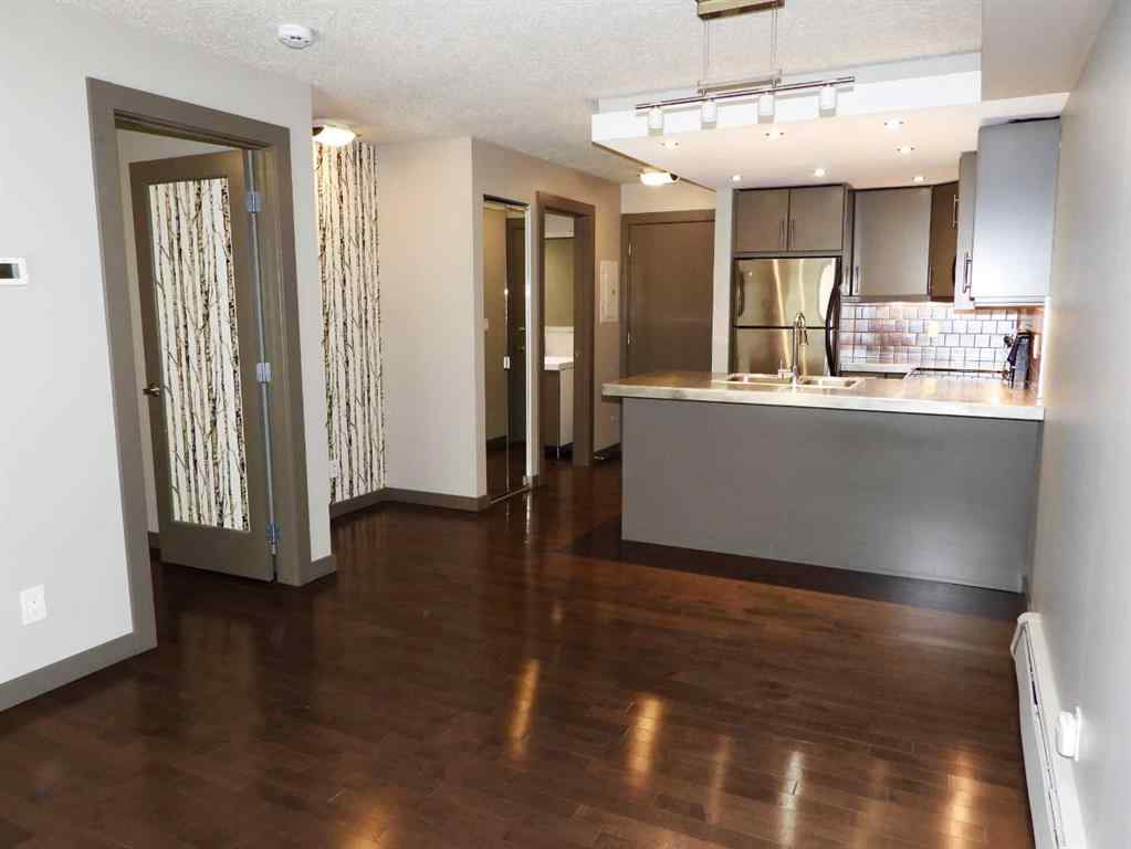 MLS® A2234346 - Unit #104 2411 29 Street SW in Killarney/Glengarry Calgary, Residential