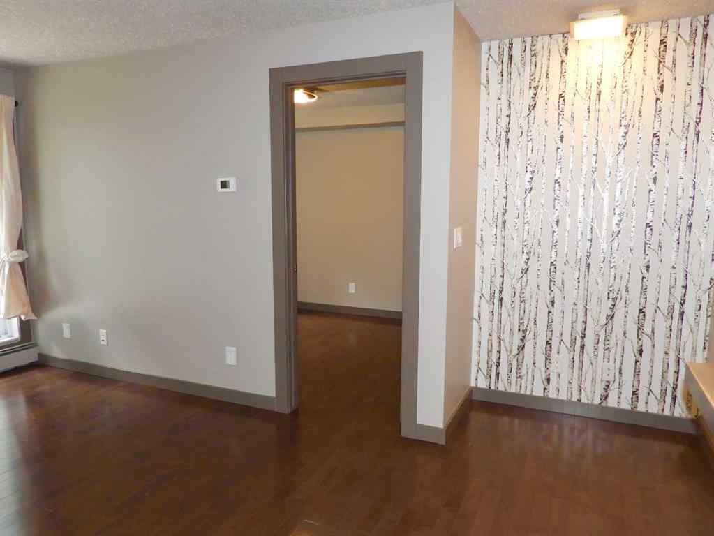 MLS® A2234346 - Unit #104 2411 29 Street SW in Killarney/Glengarry Calgary, Residential