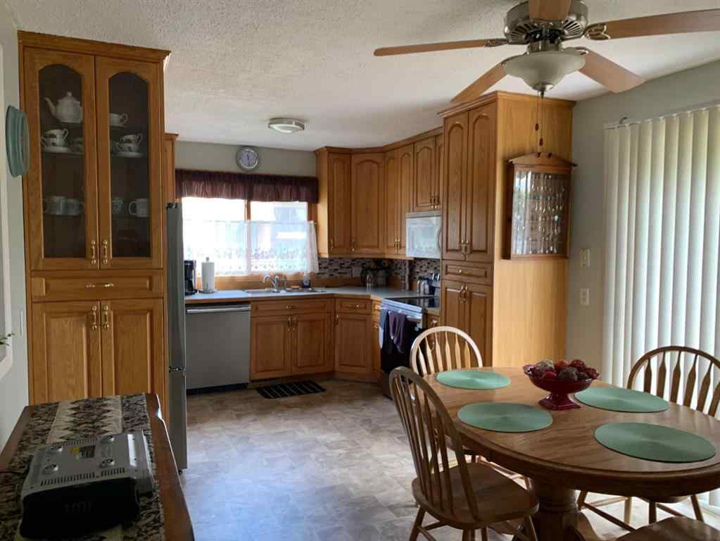 MLS® A2234350 - 4703 55 Avenue  in NONE Whitecourt, Residential