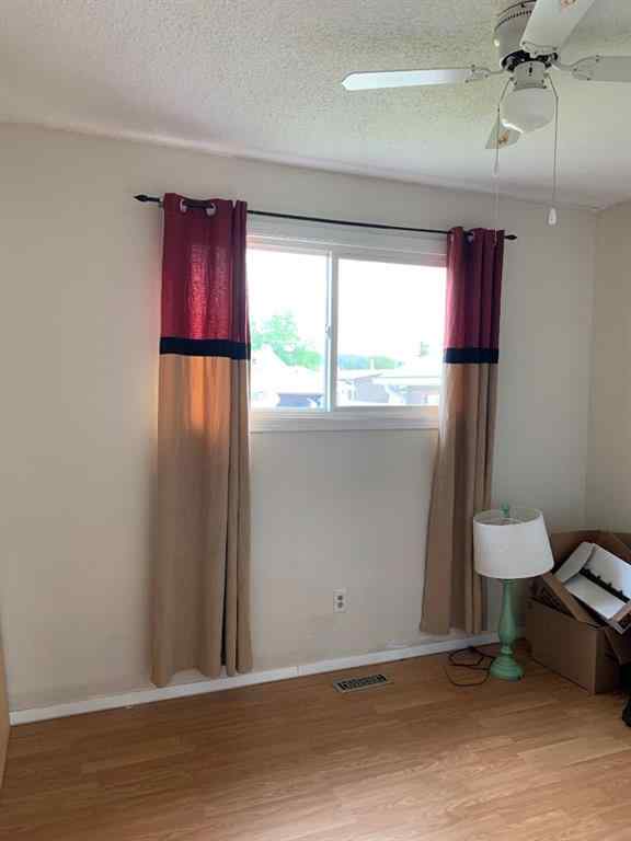 MLS® A2234350 - 4703 55 Avenue  in NONE Whitecourt, Residential