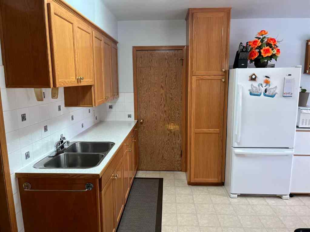 MLS® A2234359 - 111 7th Avenue W in NONE Bow Island, Residential