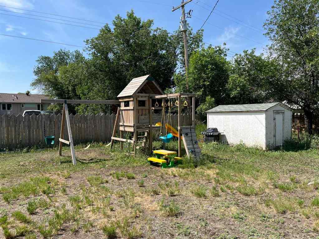 MLS® A2234359 - 111 7th Avenue W in NONE Bow Island, Residential