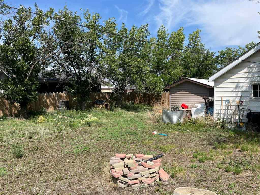 MLS® A2234359 - 111 7th Avenue W in NONE Bow Island, Residential