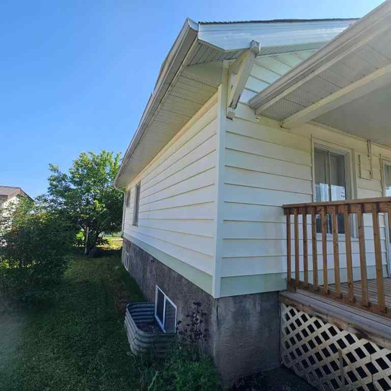 MLS® A2234363 - 4827 5 Avenue   in Edson Edson, Residential