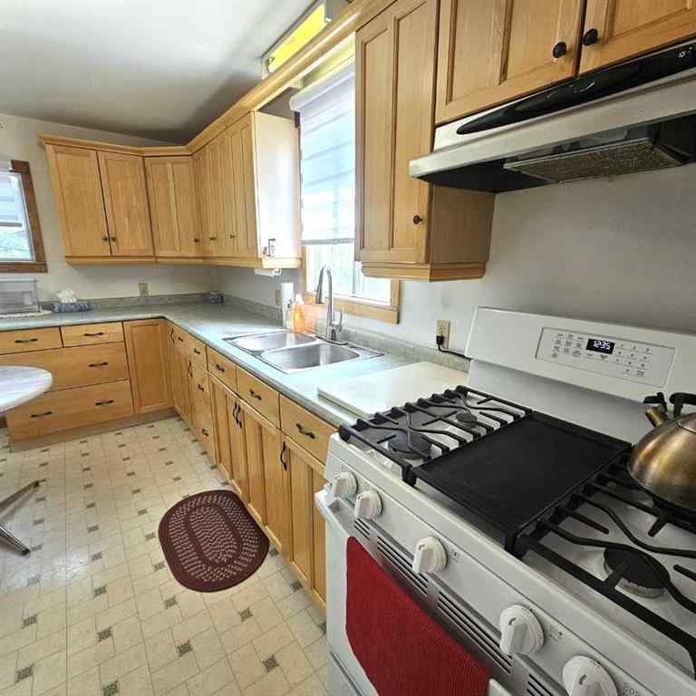 MLS® A2234363 - 4827 5 Avenue   in Edson Edson, Residential