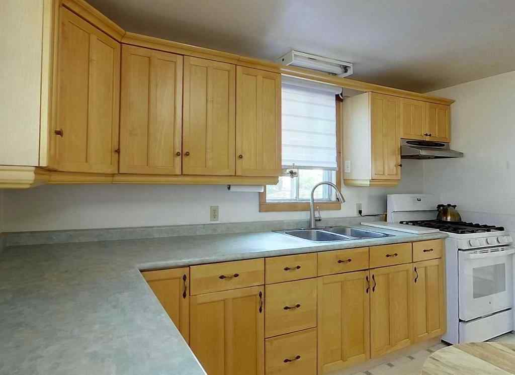 MLS® A2234363 - 4827 5 Avenue   in Edson Edson, Residential