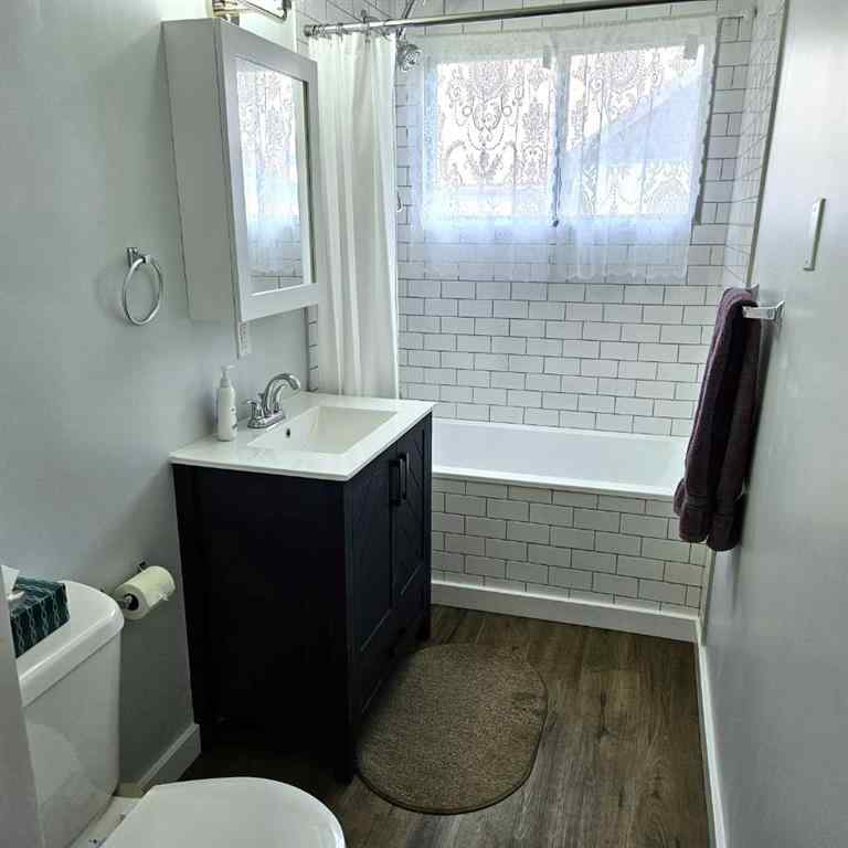 MLS® A2234363 - 4827 5 Avenue   in Edson Edson, Residential