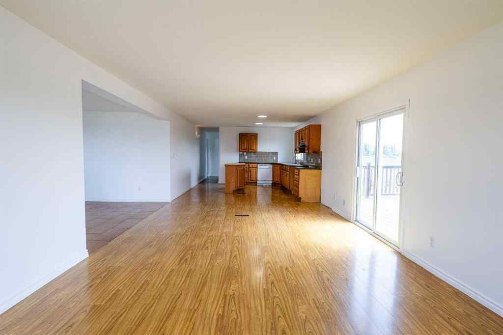 MLS® A2234375 - Unit #6 712016 72A Range  in Dimsdale Industrial Park Dimsdale, Commercial