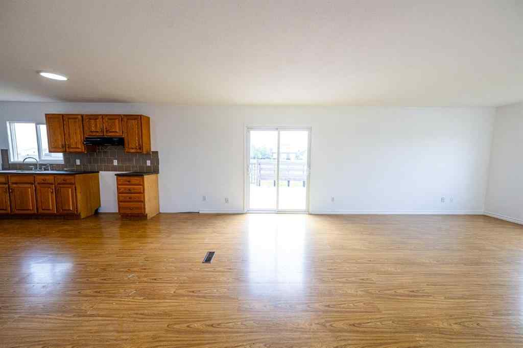 MLS® A2234375 - Unit #6 712016 72A Range  in Dimsdale Industrial Park Dimsdale, Commercial