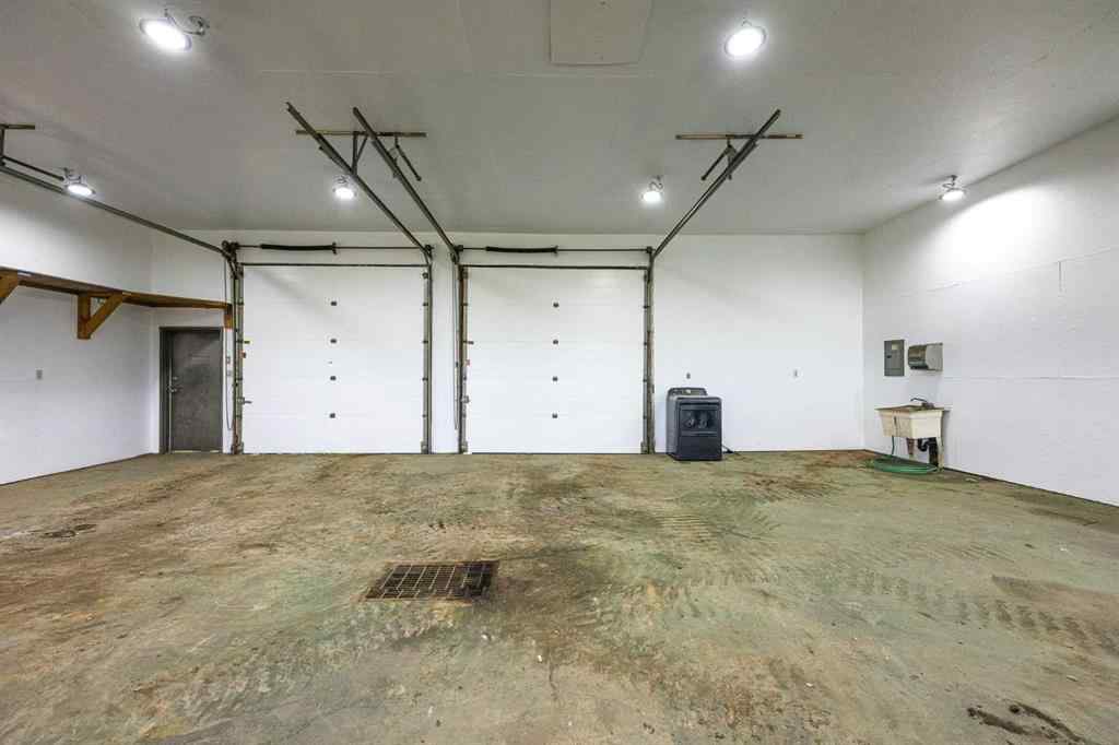 MLS® A2234375 - Unit #6 712016 72A Range  in Dimsdale Industrial Park Dimsdale, Commercial
