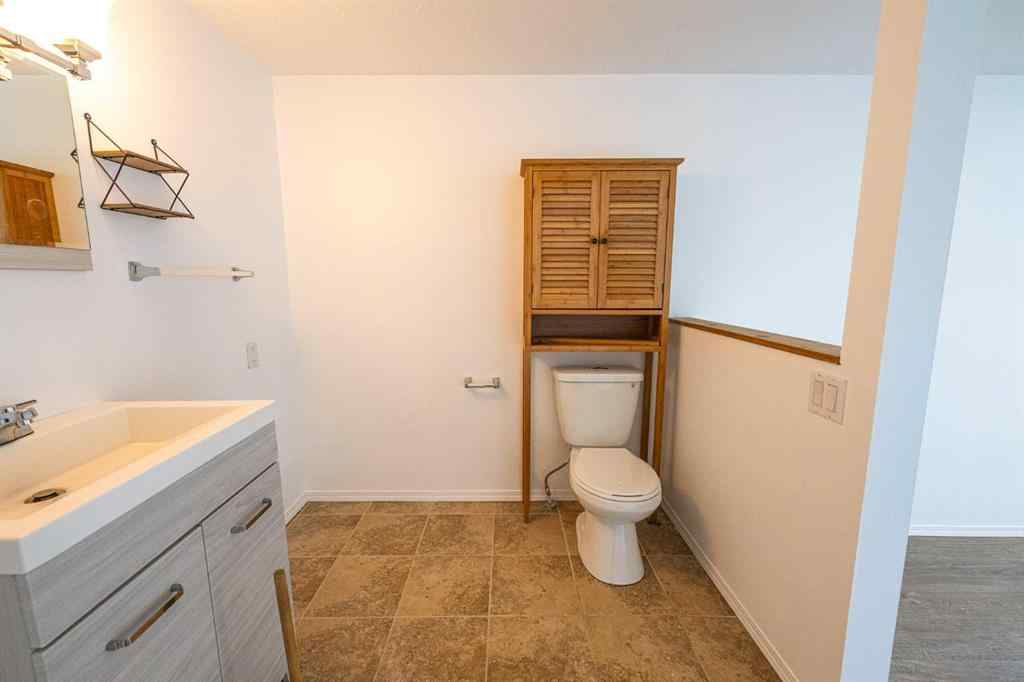 MLS® A2234378 - Unit #6 712016 72A Range  in Dimsdale Industrial Park Dimsdale, Commercial