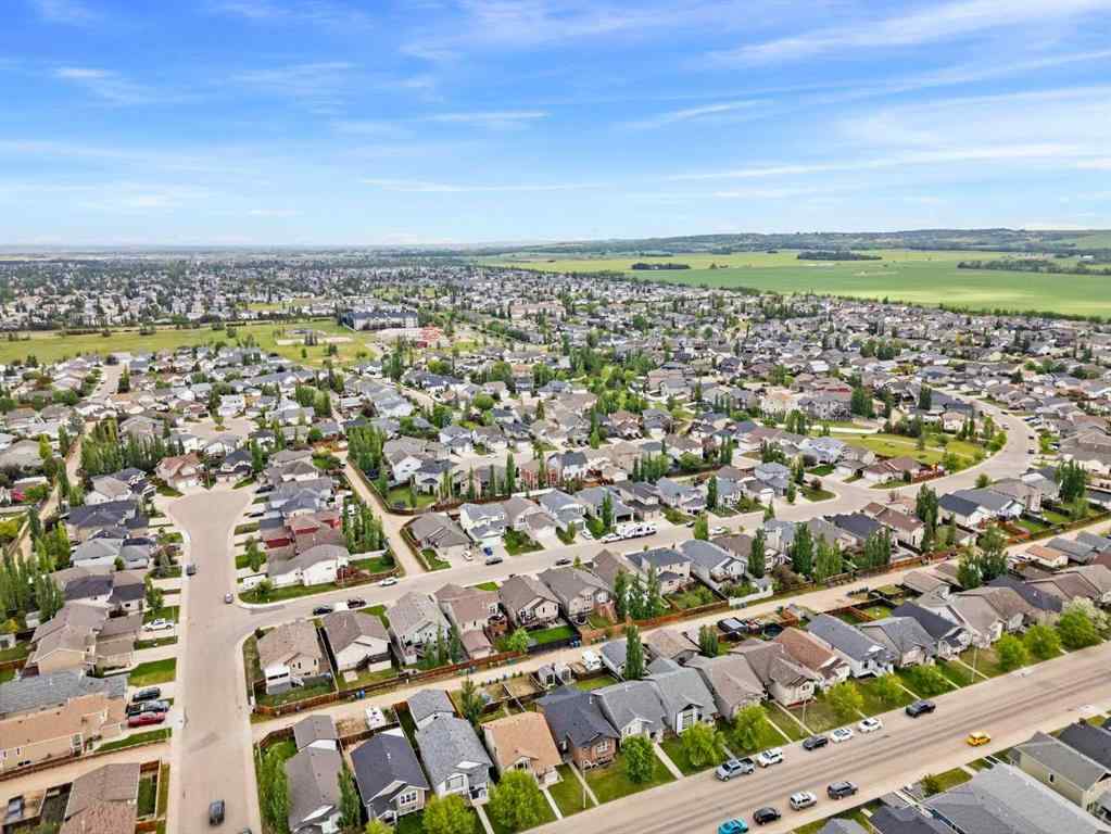 MLS® A2234395 - 308 Lancaster Drive  in Lonsdale Red Deer, Residential