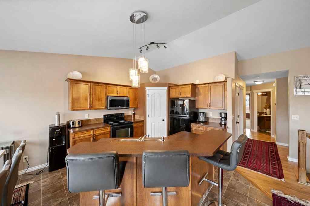 MLS® A2234395 - 308 Lancaster Drive  in Lonsdale Red Deer, Residential