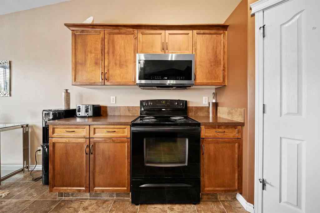 MLS® A2234395 - 308 Lancaster Drive  in Lonsdale Red Deer, Residential