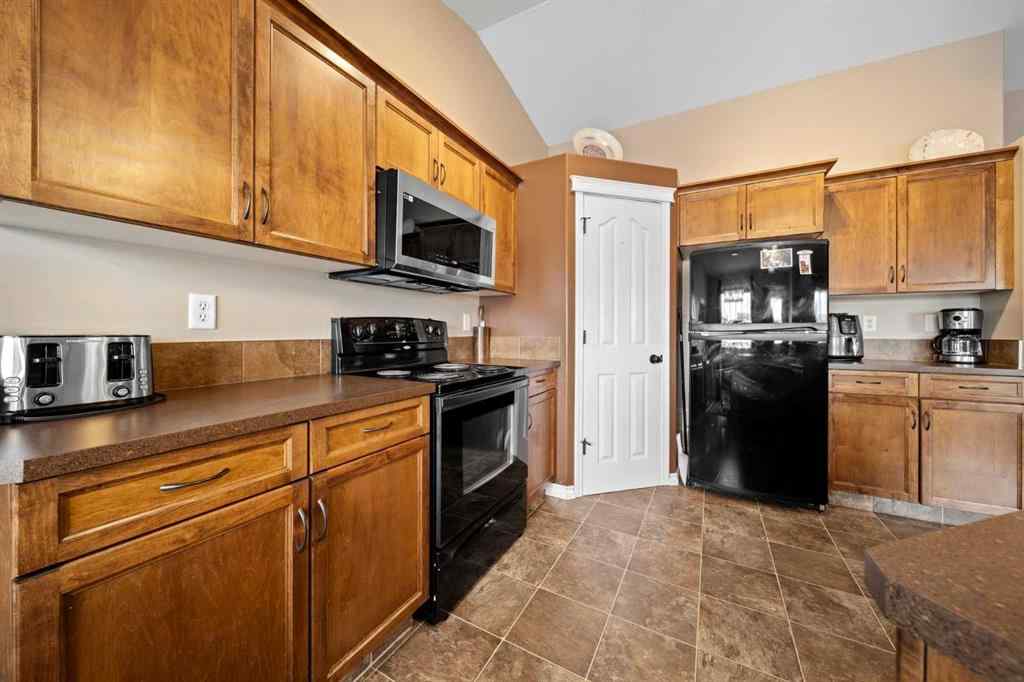 MLS® A2234395 - 308 Lancaster Drive  in Lonsdale Red Deer, Residential