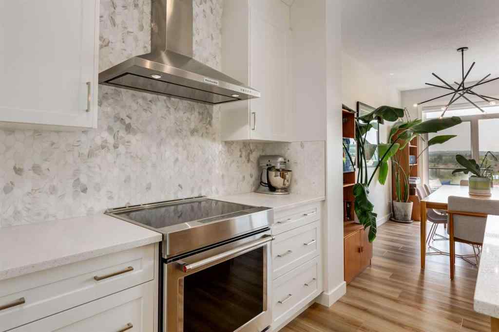 MLS® A2234406 - 39 Creekstone Way SW in Pine Creek Calgary, Residential