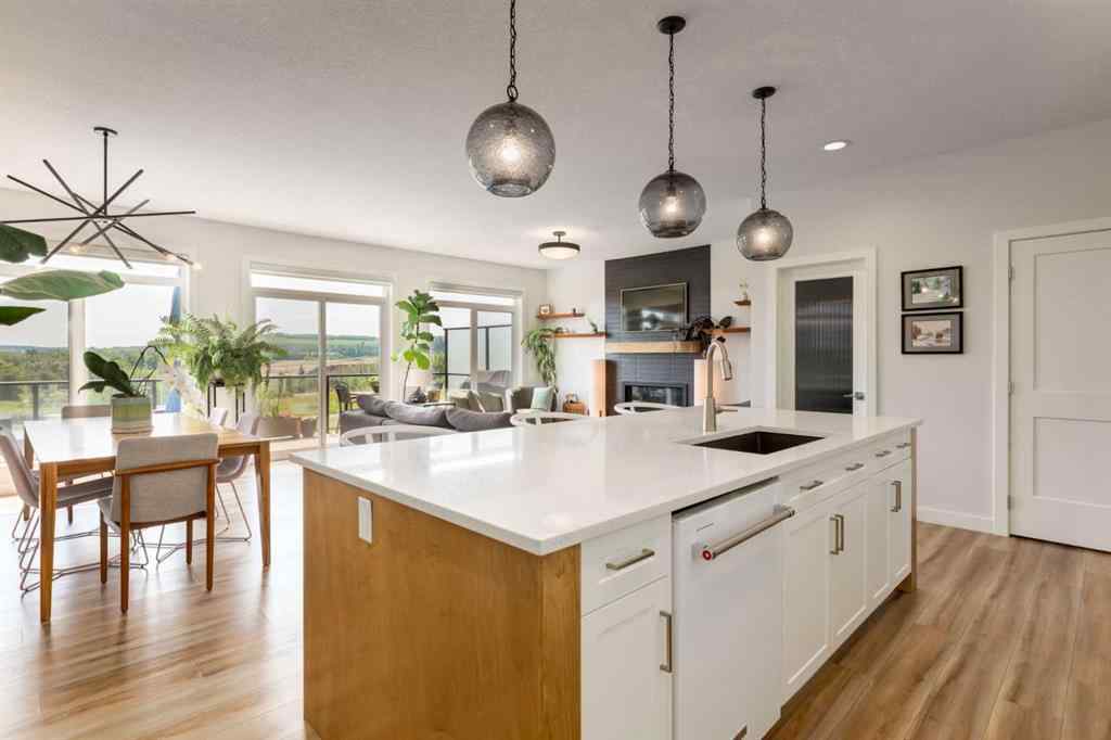 MLS® A2234406 - 39 Creekstone Way SW in Pine Creek Calgary, Residential