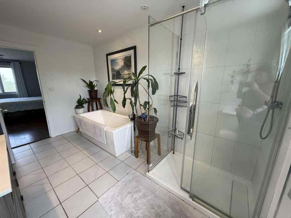 MLS® A2234415 - 4915 Parkview Drive  in NONE Castor, Residential