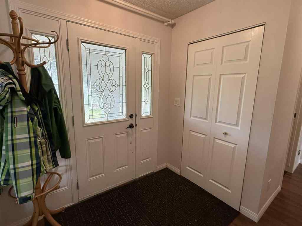 MLS® A2234415 - 4915 Parkview Drive  in NONE Castor, Residential