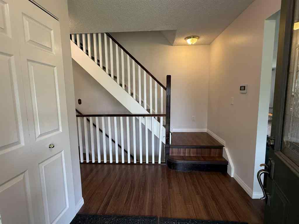 MLS® A2234415 - 4915 Parkview Drive  in NONE Castor, Residential