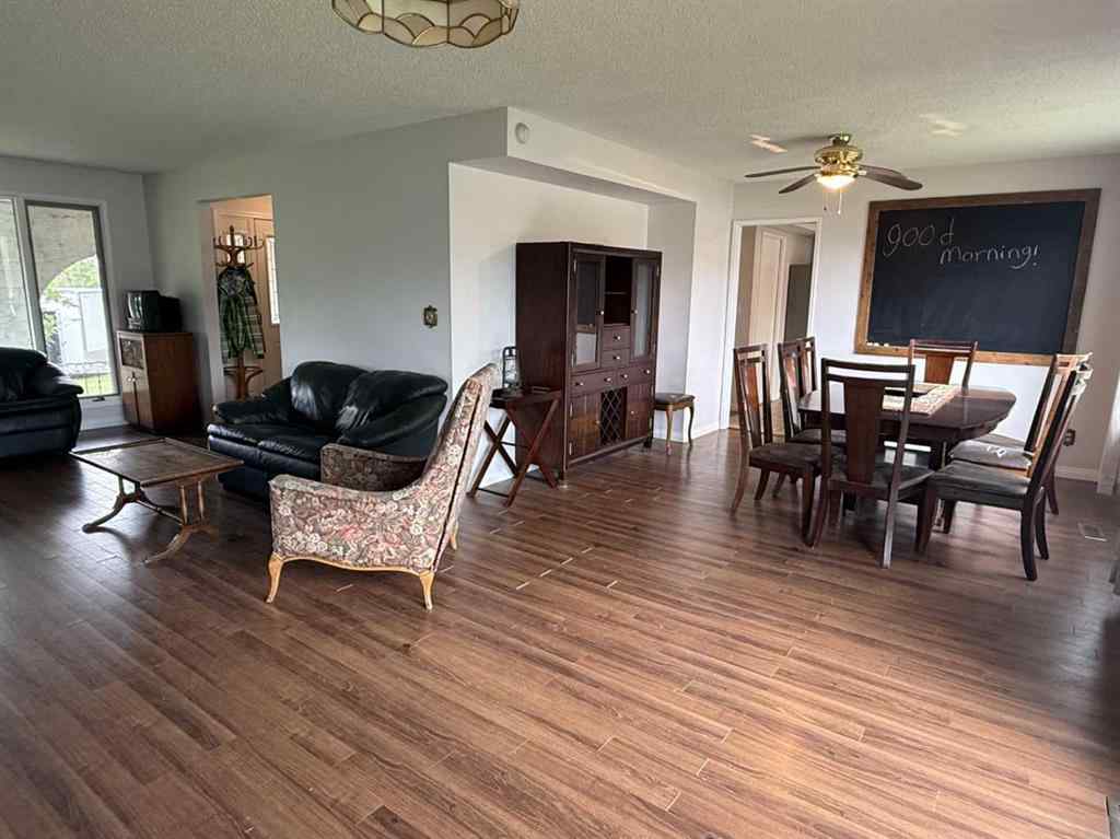 MLS® A2234415 - 4915 Parkview Drive  in NONE Castor, Residential