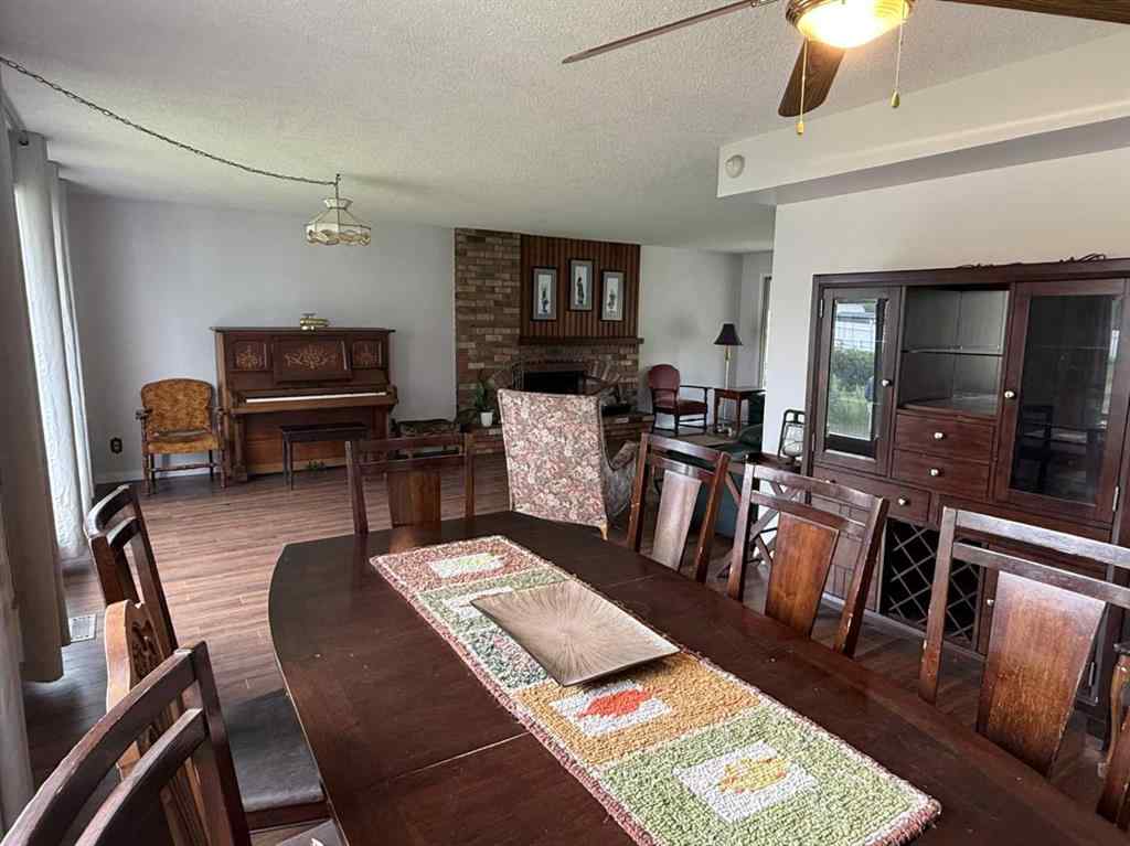 MLS® A2234415 - 4915 Parkview Drive  in NONE Castor, Residential