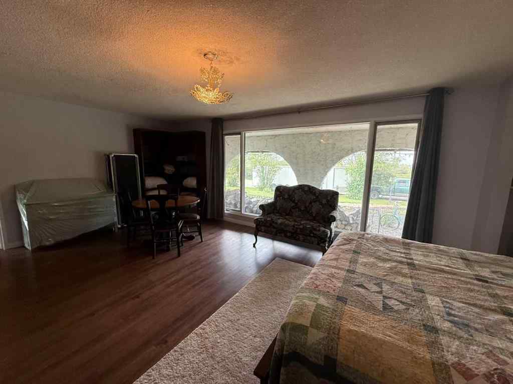 MLS® A2234415 - 4915 Parkview Drive  in NONE Castor, Residential
