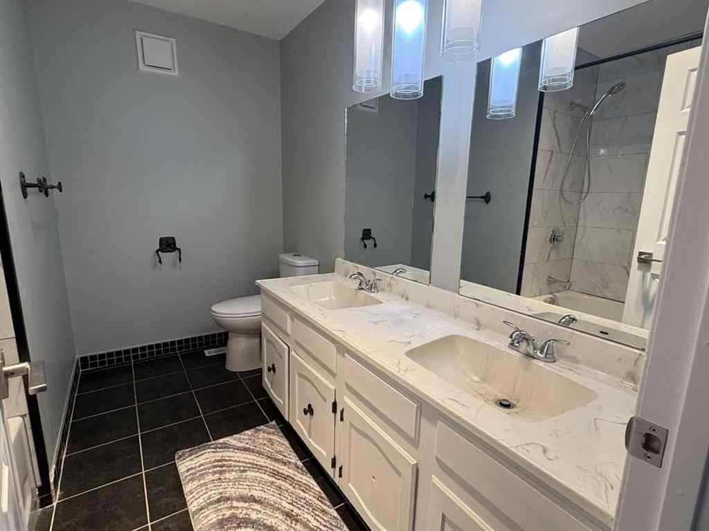 MLS® A2234415 - 4915 Parkview Drive  in NONE Castor, Residential