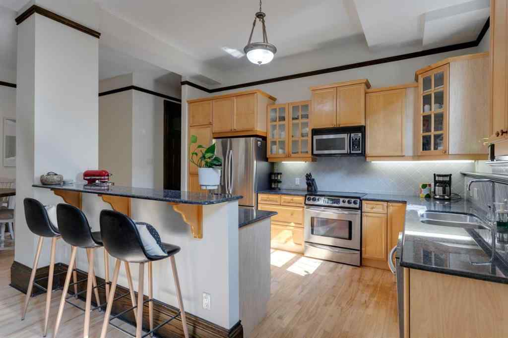 MLS® A2234417 - Unit #1 804 18 Avenue SW in Lower Mount Royal Calgary, Residential