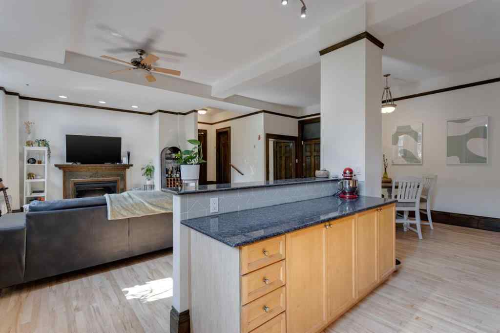 MLS® A2234417 - Unit #1 804 18 Avenue SW in Lower Mount Royal Calgary, Residential