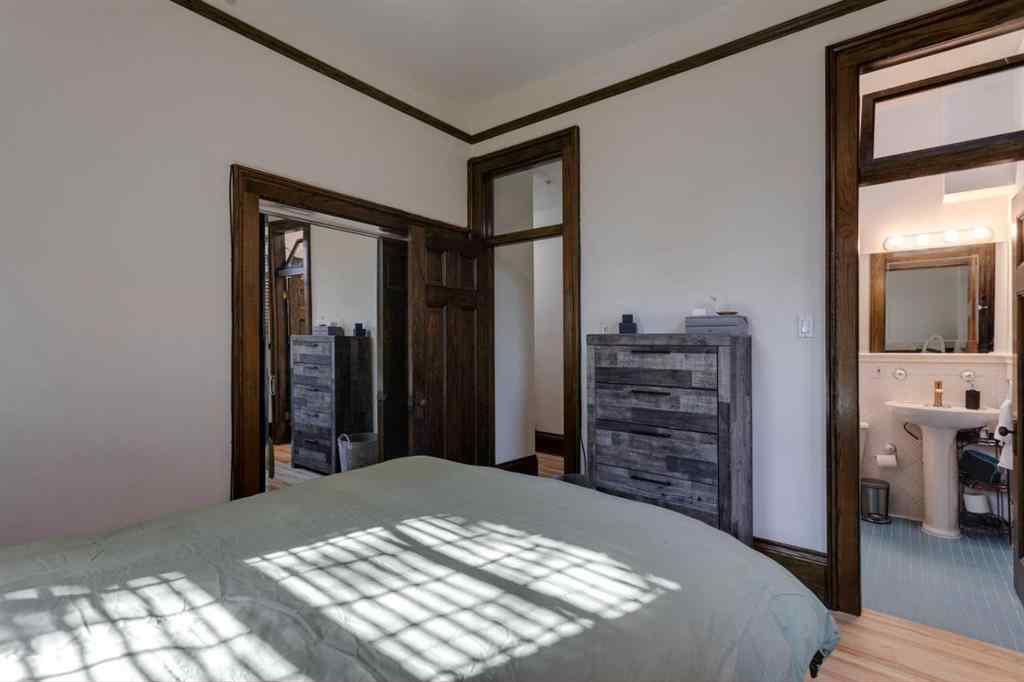 MLS® A2234417 - Unit #1 804 18 Avenue SW in Lower Mount Royal Calgary, Residential