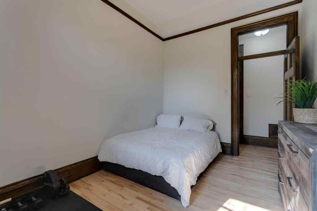 MLS® A2234417 - Unit #1 804 18 Avenue SW in Lower Mount Royal Calgary, Residential