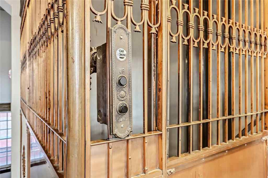 MLS® A2234417 - Unit #1 804 18 Avenue SW in Lower Mount Royal Calgary, Residential