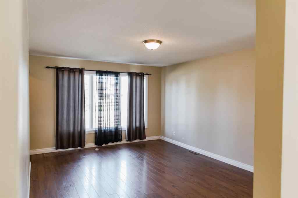 MLS® A2234424 - 10019 93 Avenue  in Swanavon Grande Prairie, Residential