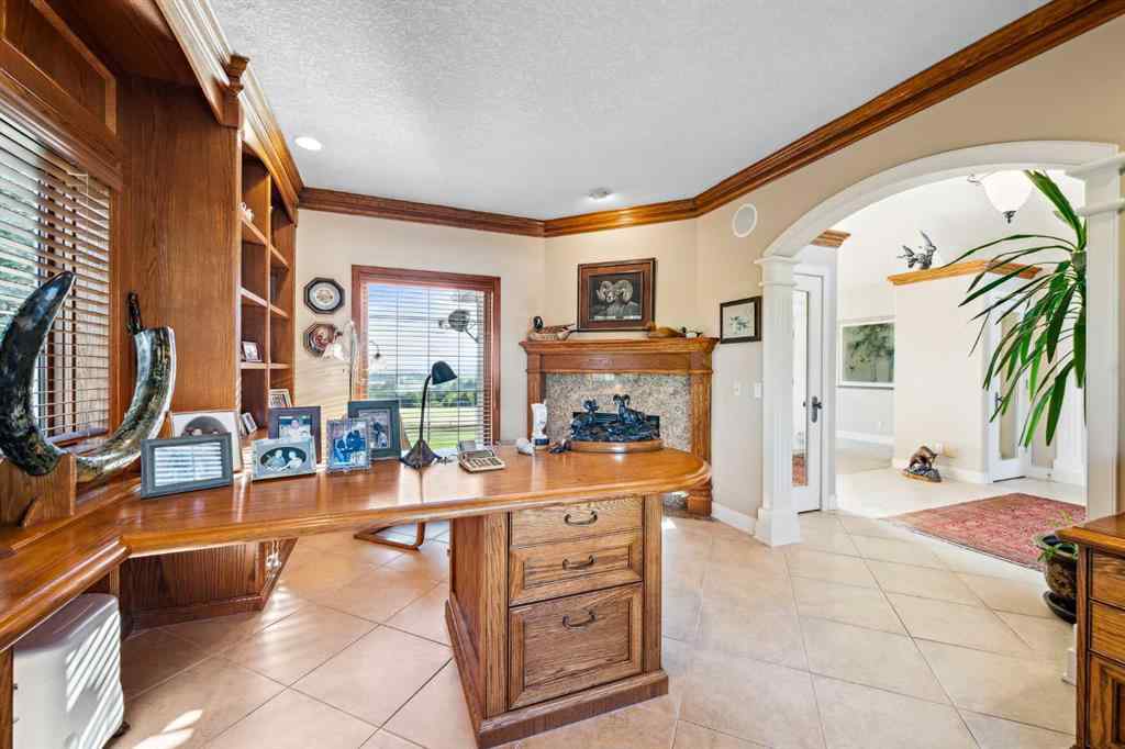 MLS® A2234438 - 43062 Township Road 250   in NONE Rural Rocky View County, Residential