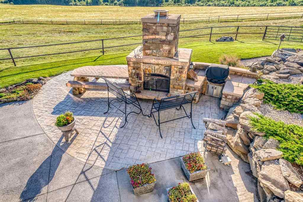 MLS® A2234438 - 43062 Township Road 250   in NONE Rural Rocky View County, Residential