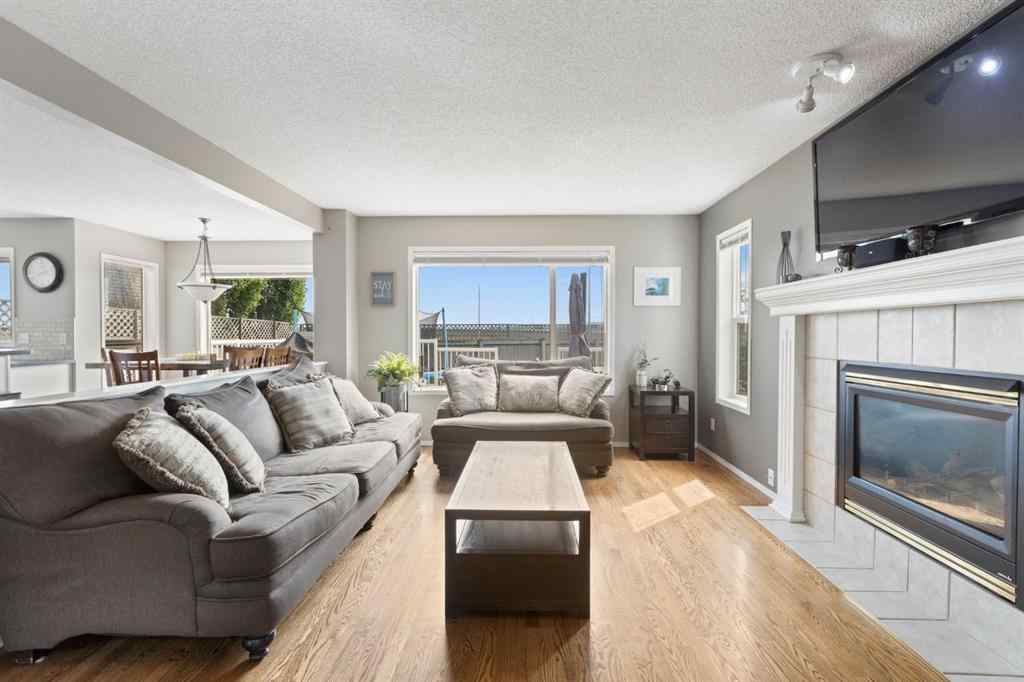 MLS® A2234446 - 94 Somerglen Close SW in Somerset Calgary, Residential