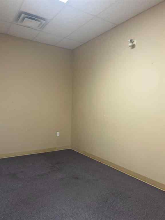 MLS® A2234451 - Unit #101 1424 Southview Drive SE in Southview-Park Meadows Medicine Hat, Commercial
