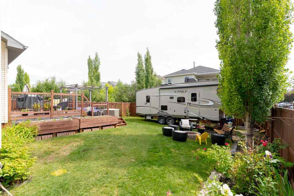 MLS® A2234459 - 117 Tuscany Ridge Mews NW in Tuscany Calgary, Residential
